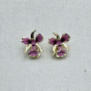 Vintage Orchid Purple Flower Clip On Earrings